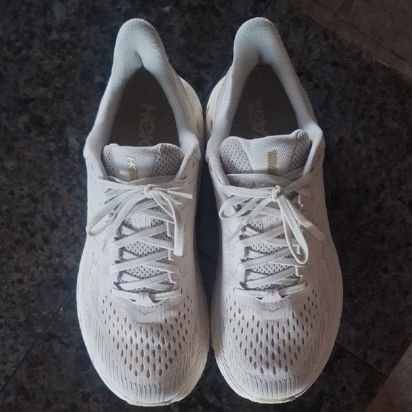 Hoka Women's Clifton 7 Wide - Picture 3 of 6